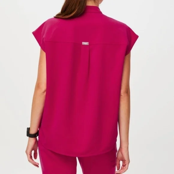 FIGS Women's Rafaela Oversized Scrub TopTM Sz XS - Picture 4 of 16